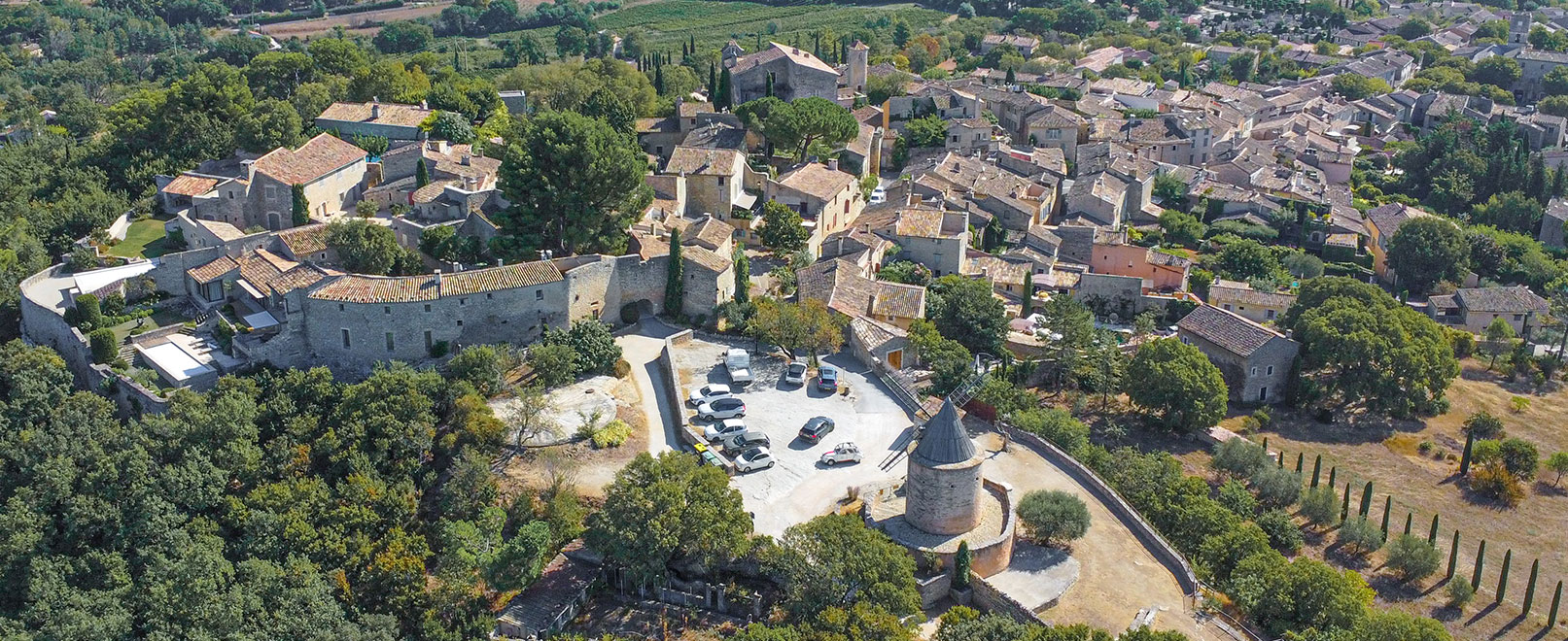 Village de Goult en Luberon © Genestal